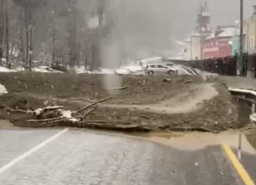 карта москвы пробки. пробки в москве. пешеходные зоны москвы на карте. оплата по qr коду автобус. Qr код в автобусе пермь.